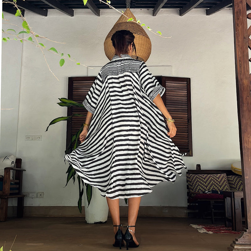 RETI BLACK AND WHITE DRESS